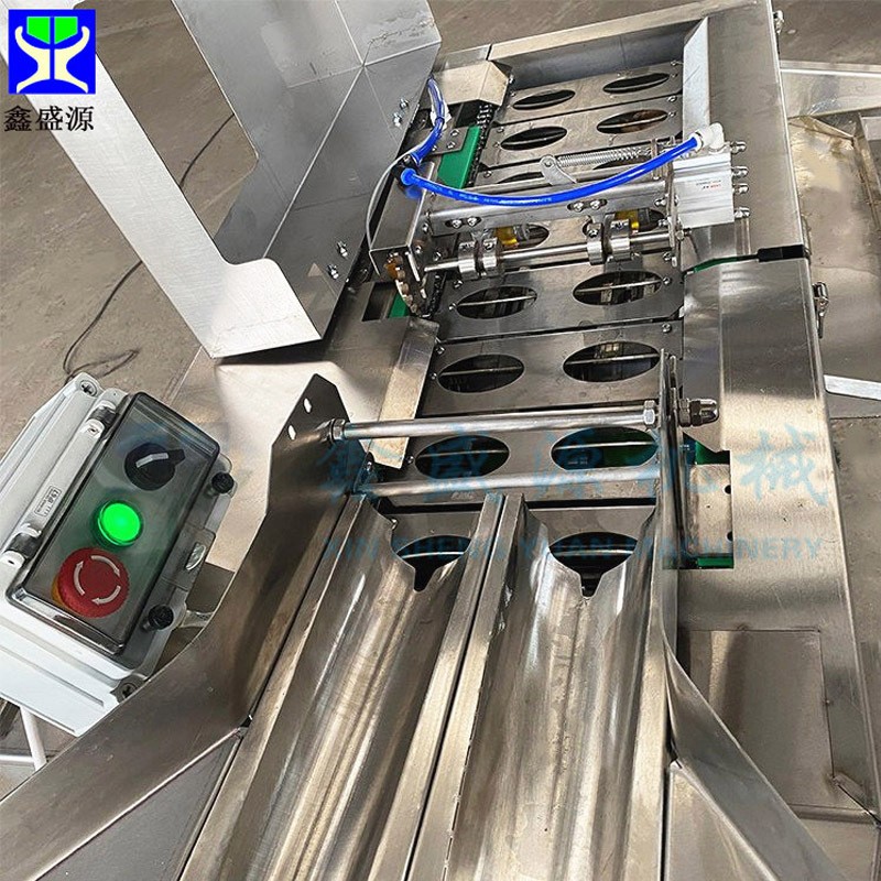 商用食品烘焙打蛋磕蛋機(jī) 大型雙排連續(xù)敲蛋機(jī) 推薦蛋清蛋黃分離機(jī)