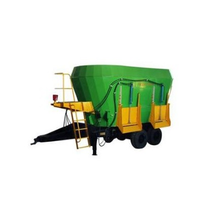 中農機(TMR)全混日糧攪拌喂料車（面議）